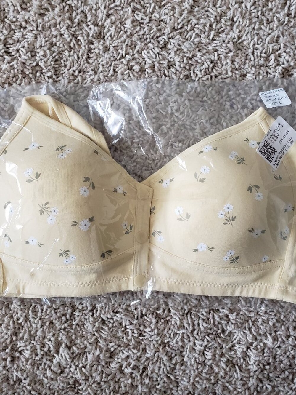 Daisy Bra front closure yellow wireless bra size L